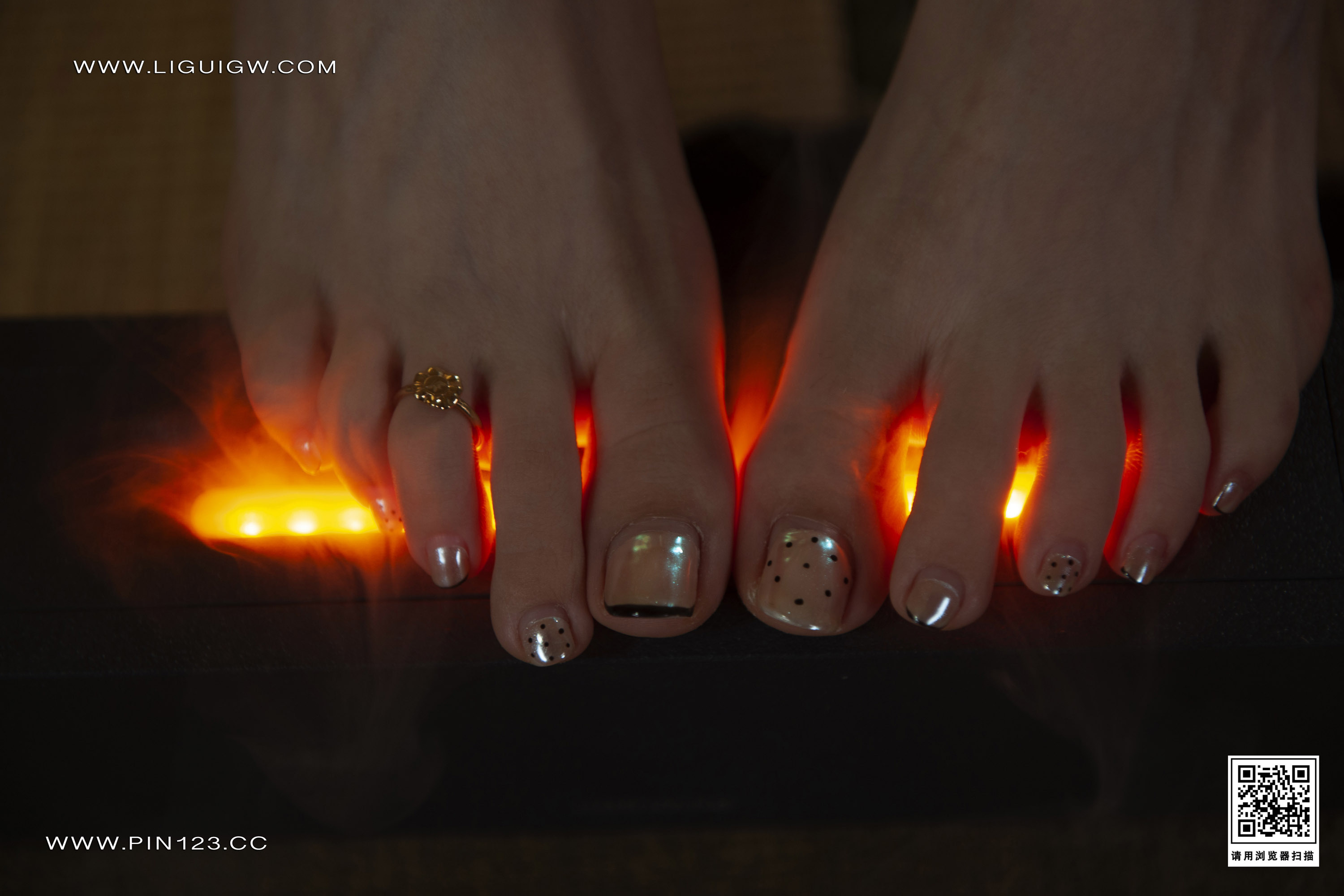 Ligui丽柜 2023.11.27 唇享欲足-私人定制 甜甜